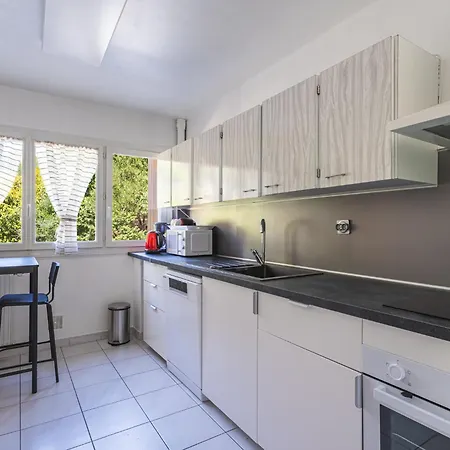 Appartamento Les Roches Fleuries-2 By Interhome