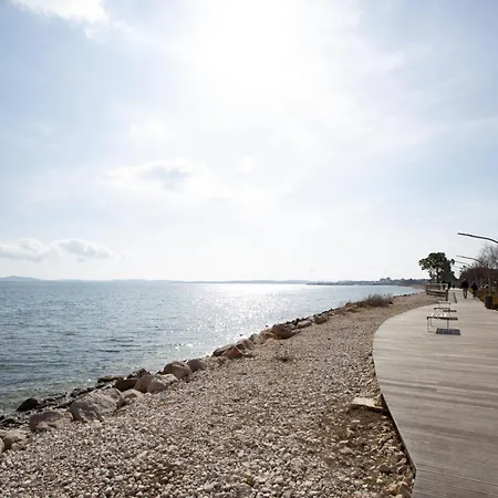 Appartamento Les Roches Fleuries-2 By Interhome *